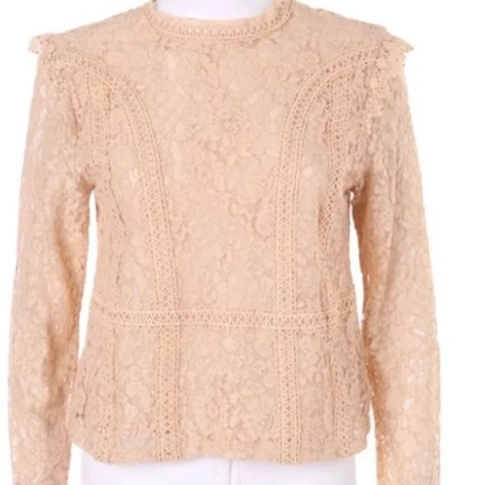Zara long sleeve nude floral lace cropped top with zippered closure  | worn once